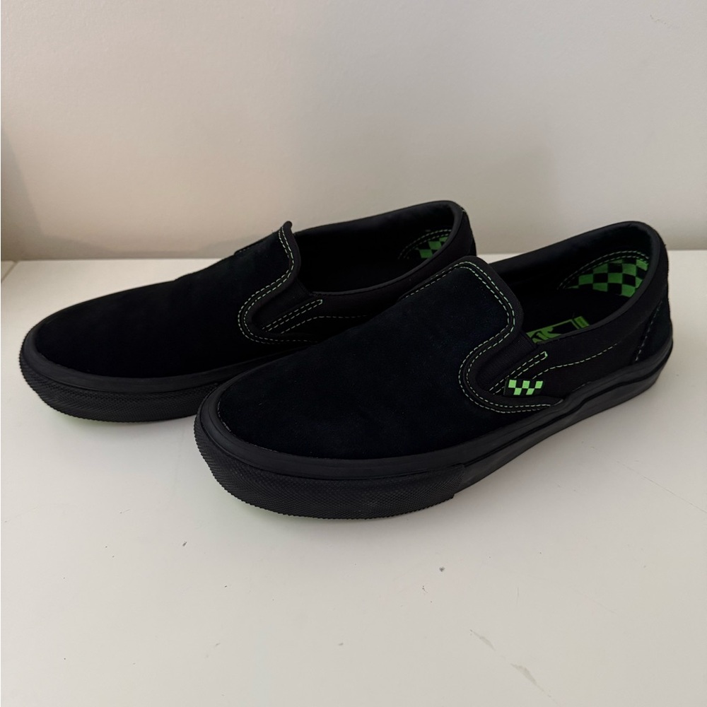 Vans Black Slip-On Shoes with Popcush